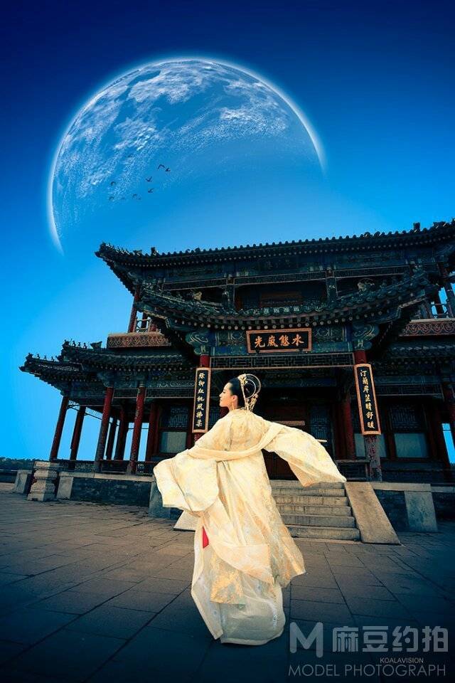 汉服模特