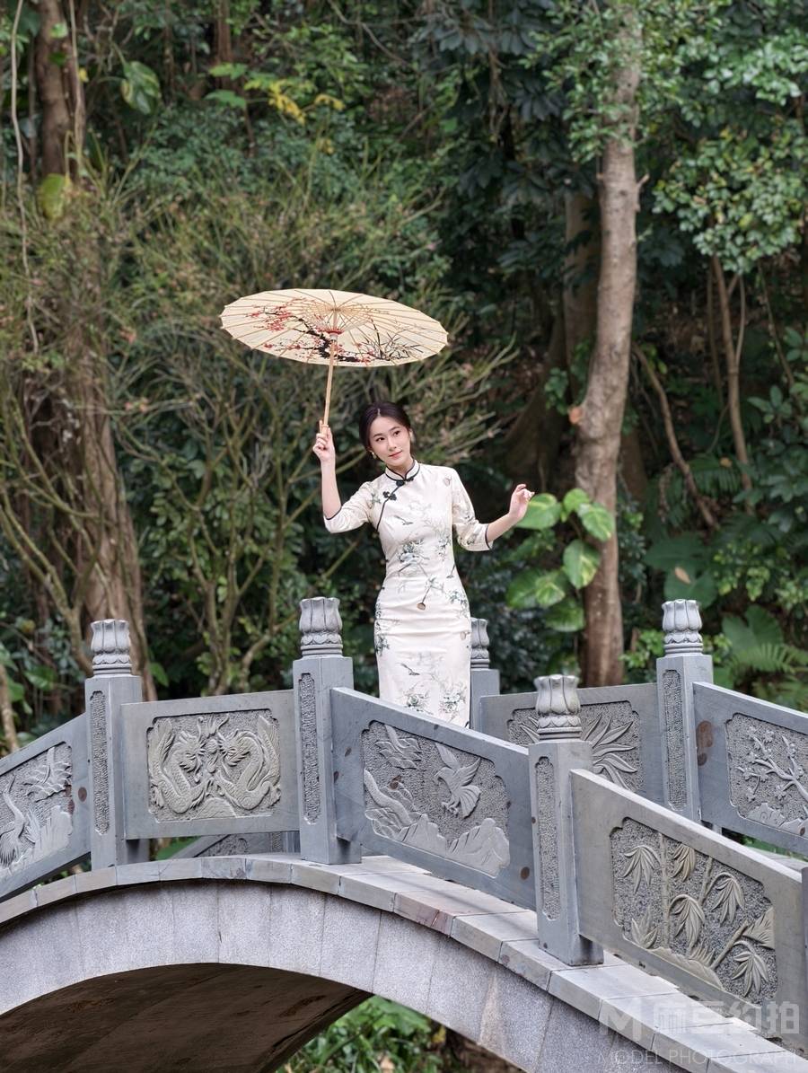 民国模特