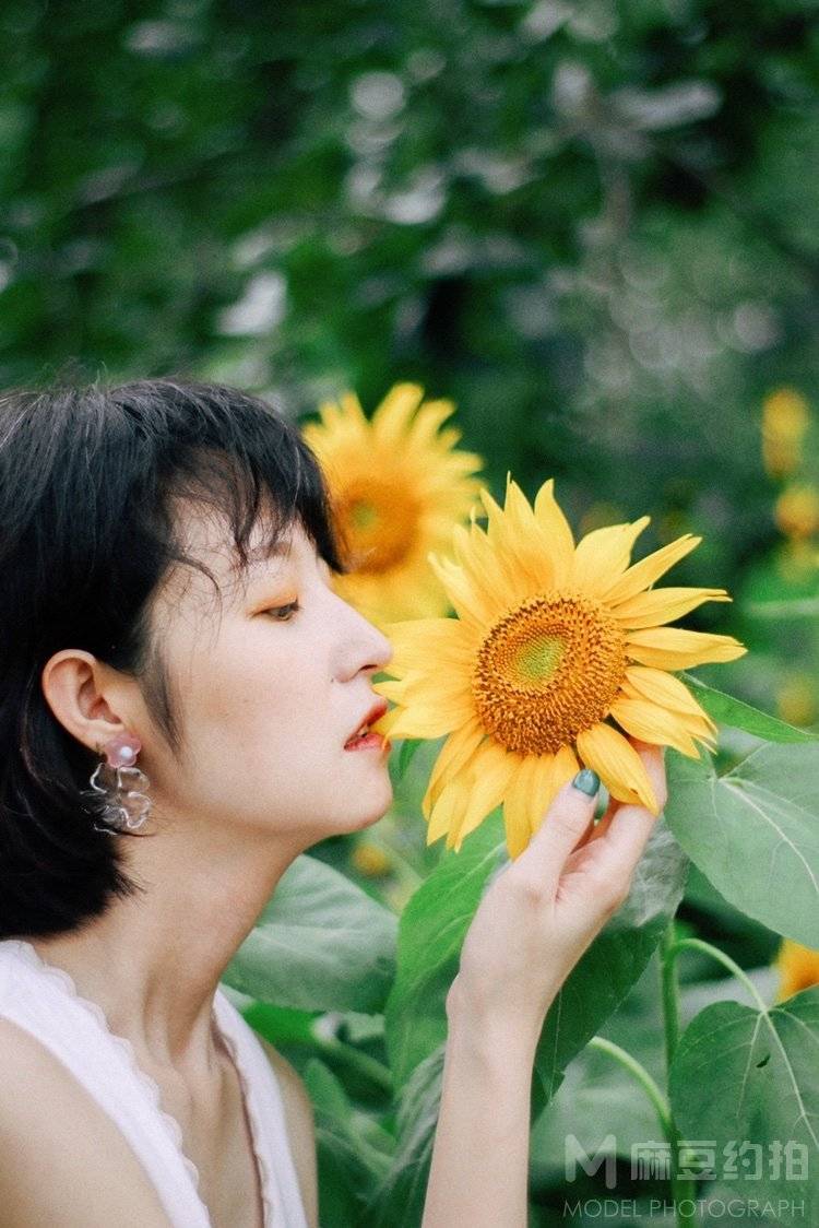 清新模特