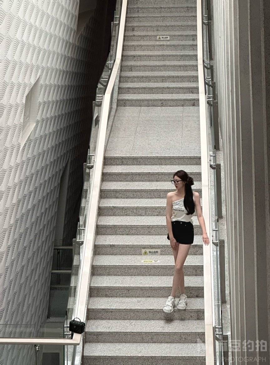 纪实模特