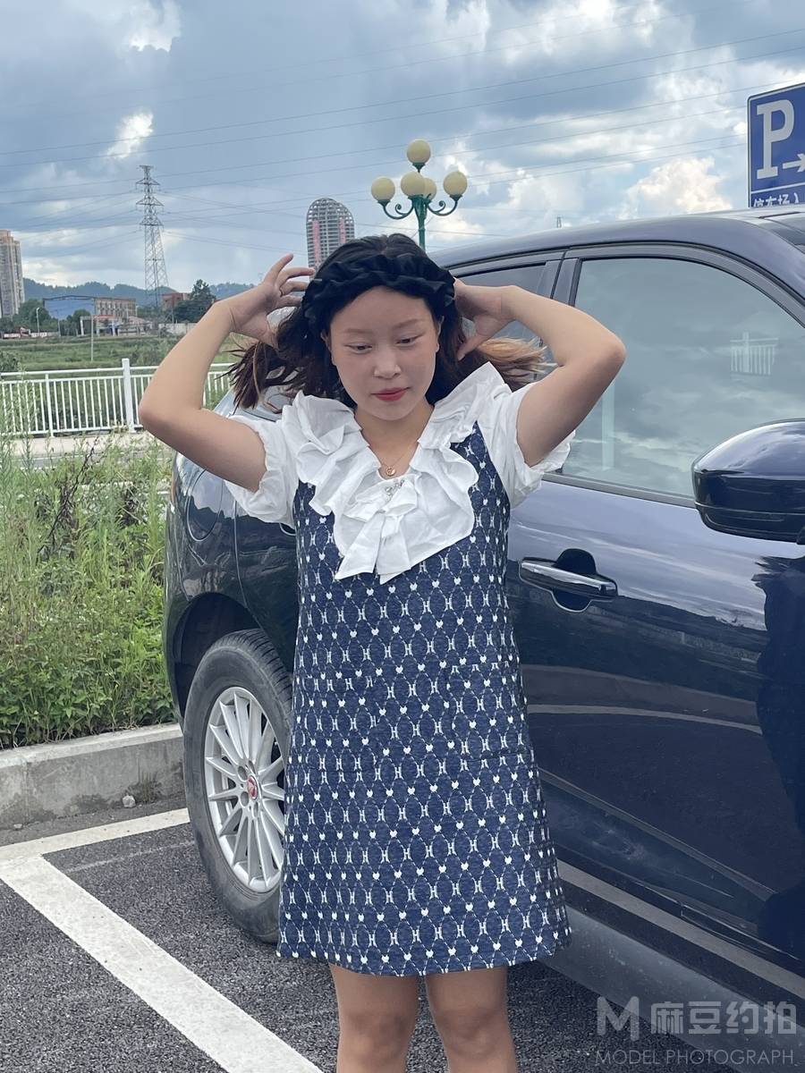 清新模特
