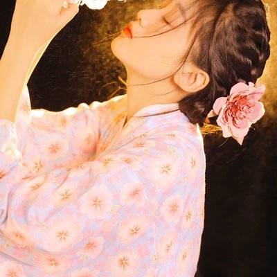 妆容模特