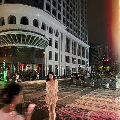 校园模特