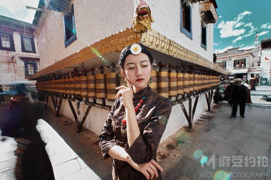 妆容模特