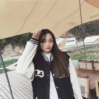 黑白模特