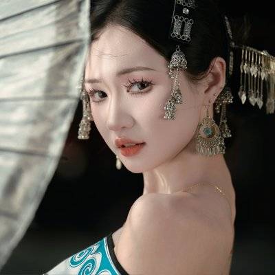 清新模特