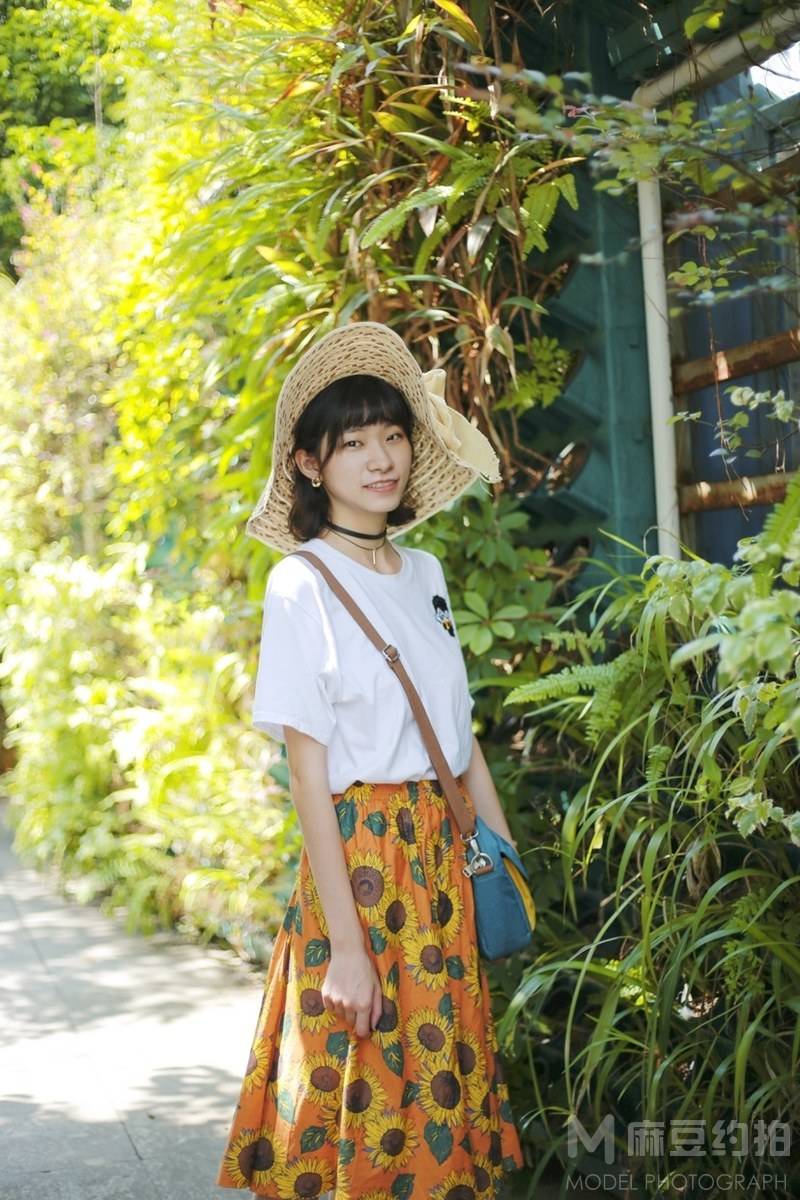 校园模特