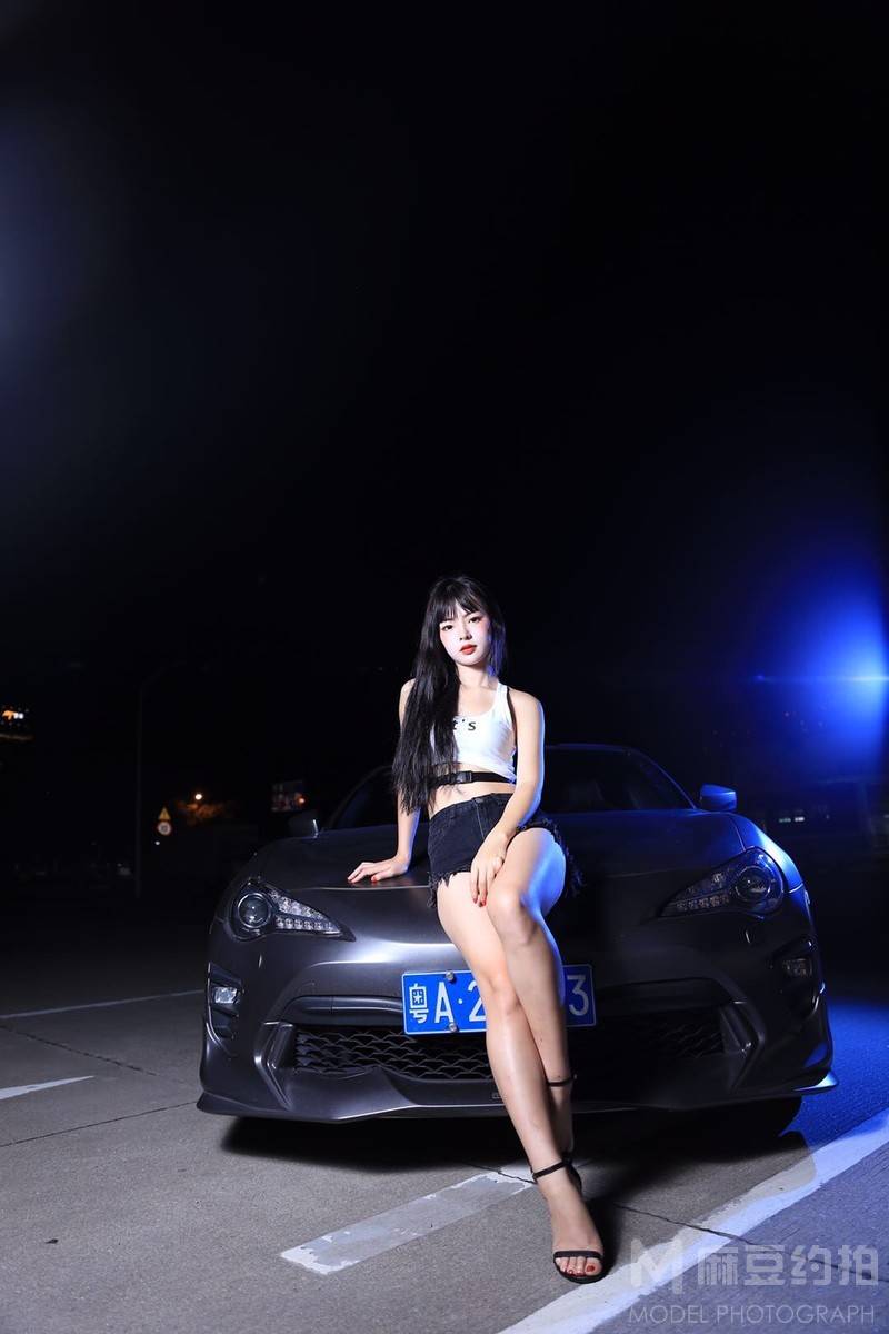 夜景模特