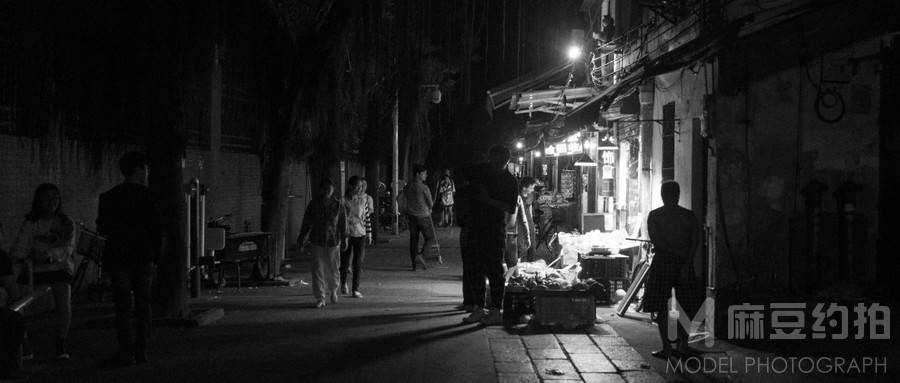 夜景模特