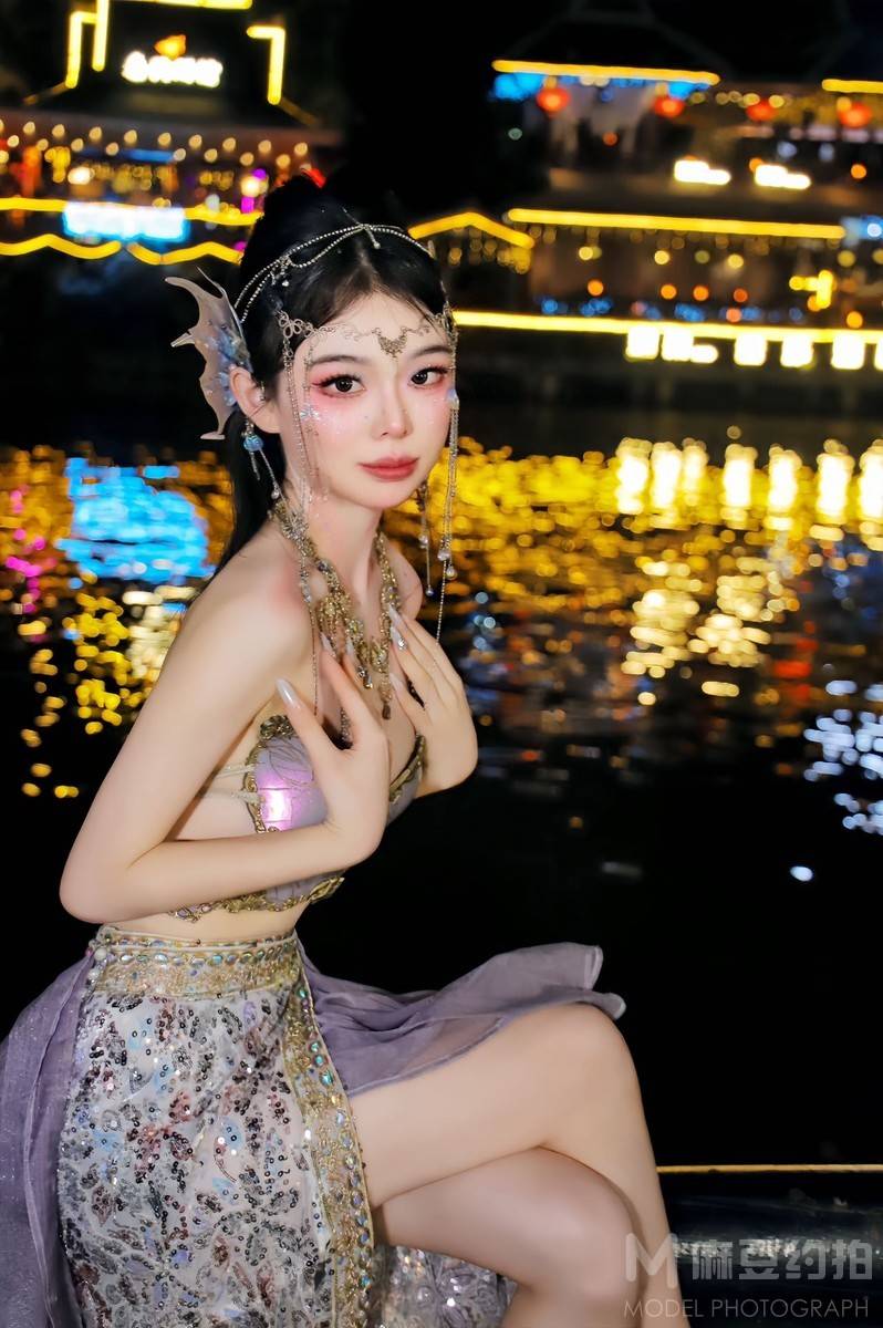 夜景模特