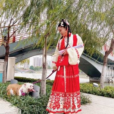 汉服模特