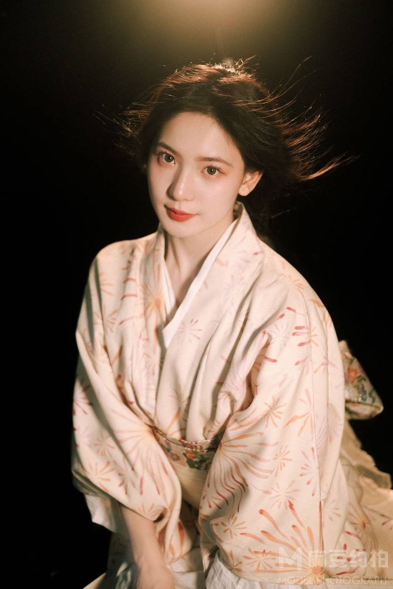 和服模特