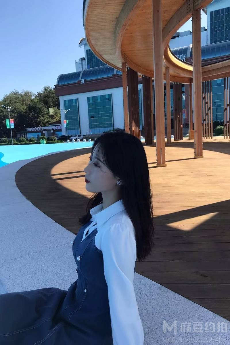 民国模特