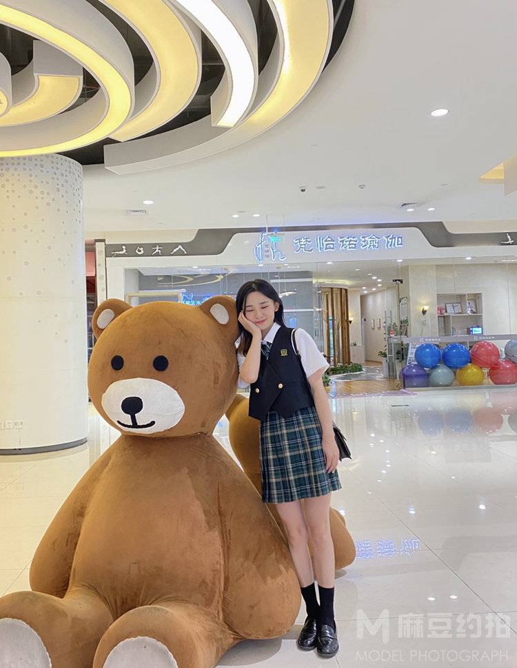 校园模特