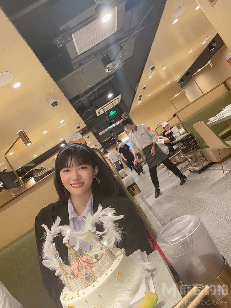 校园模特