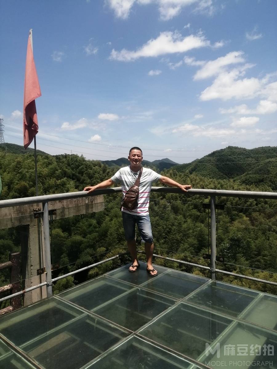 纪实模特