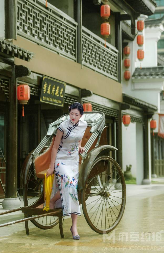 民国模特