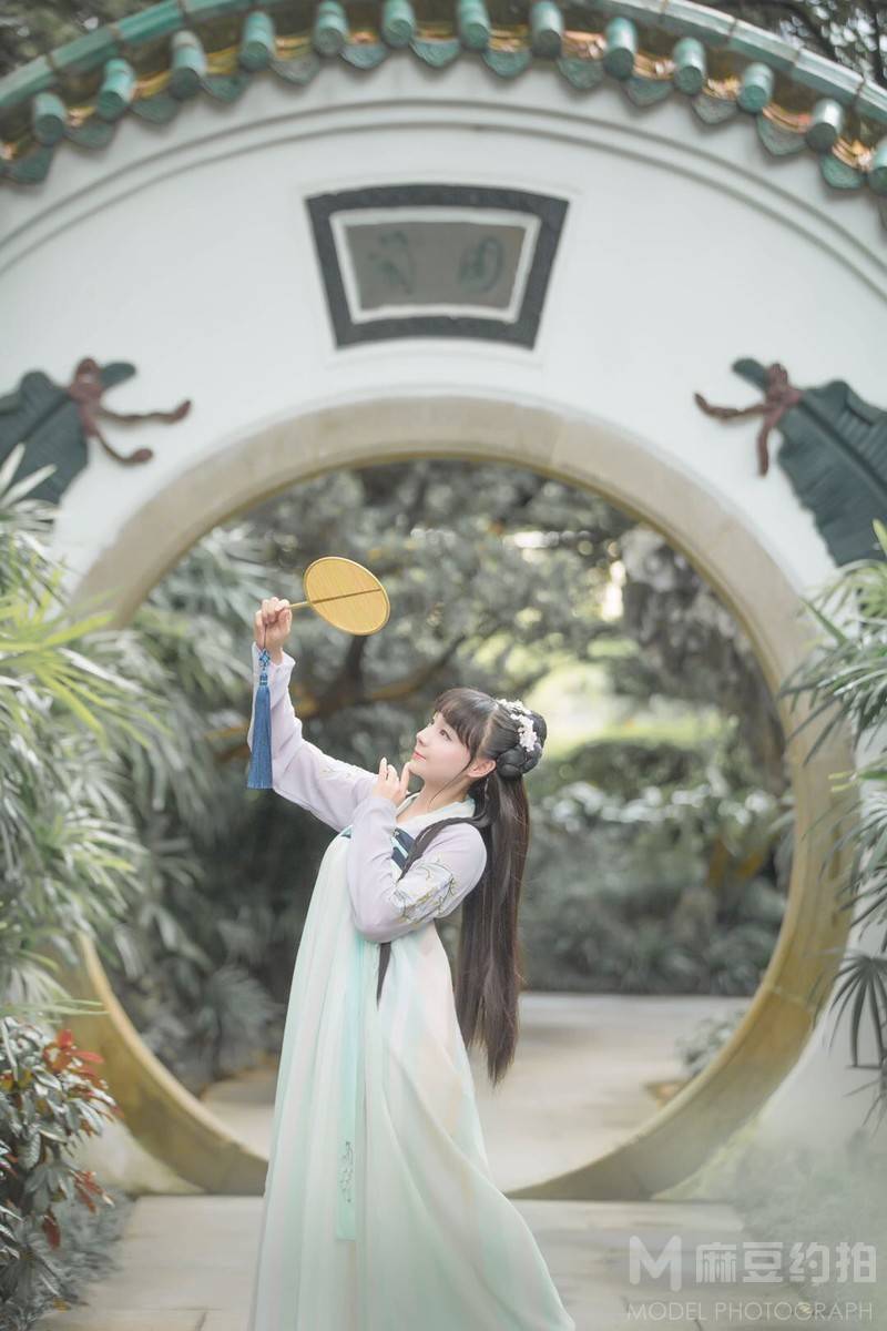 校园模特