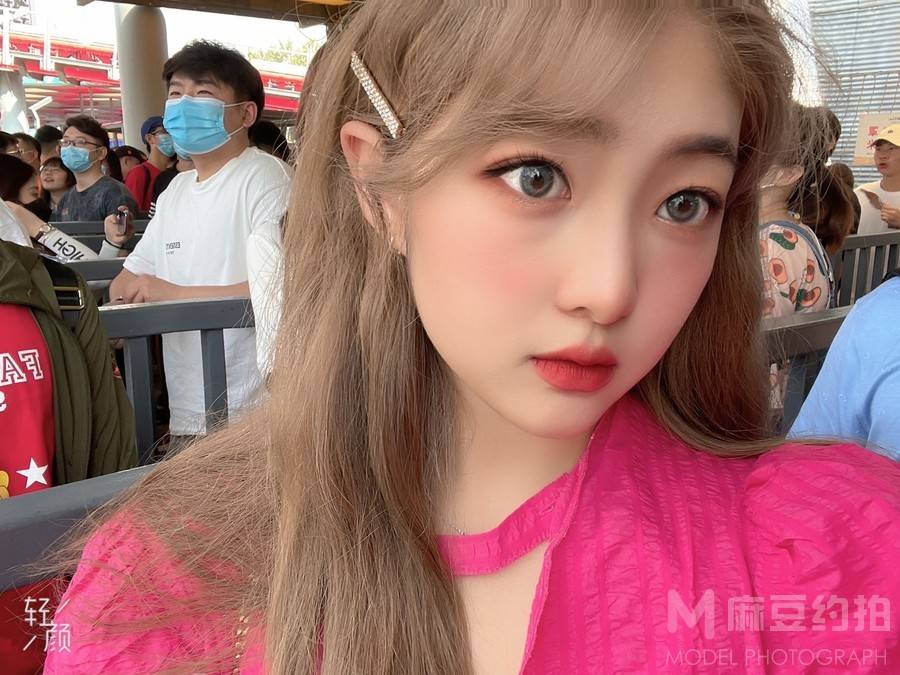 妆容模特