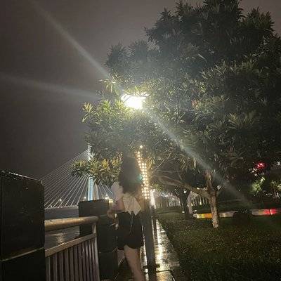 夜景模特