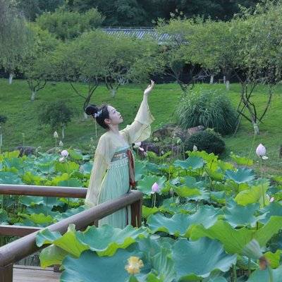 汉服模特