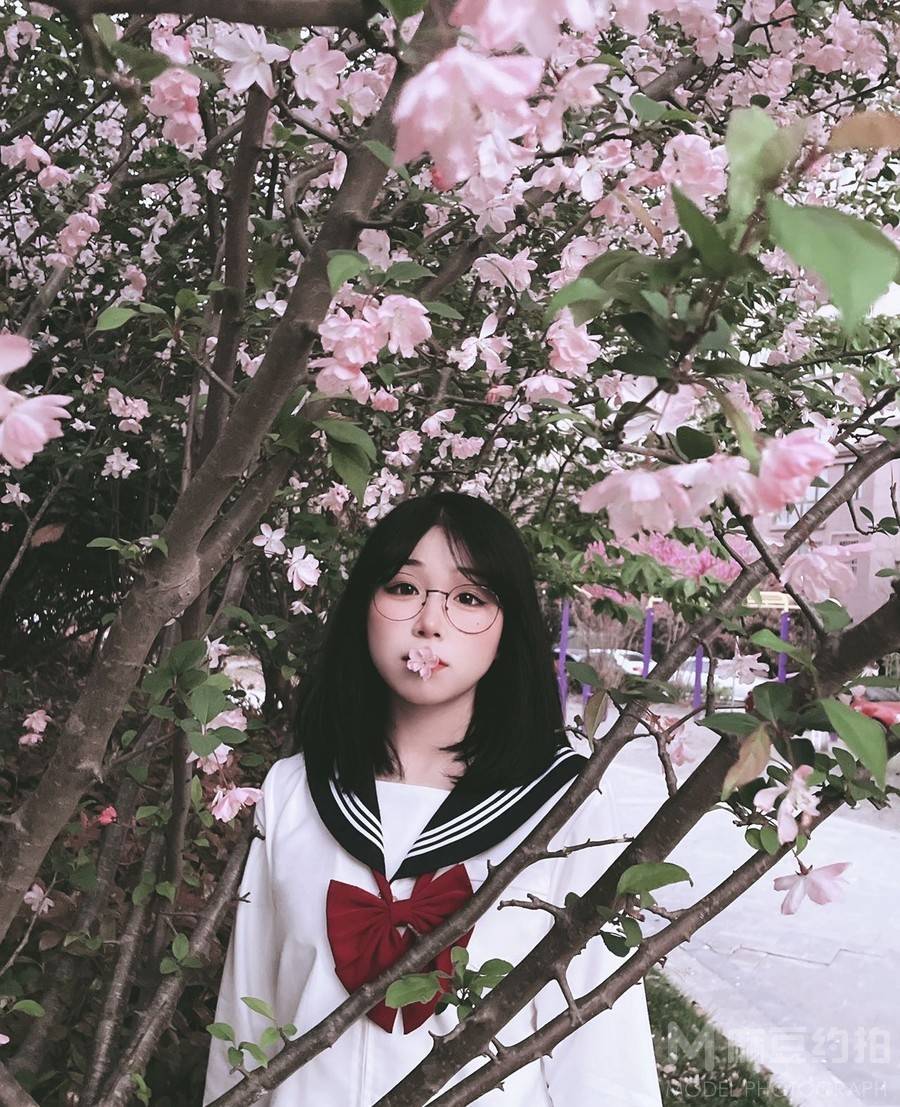 校园模特