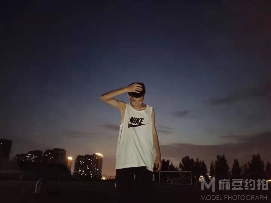 情侣模特