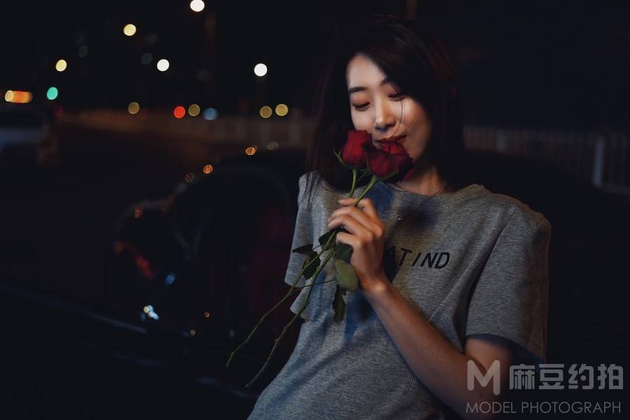 夜景模特