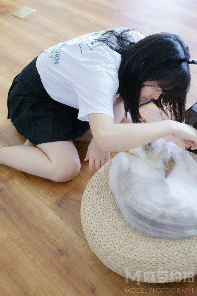 清新模特