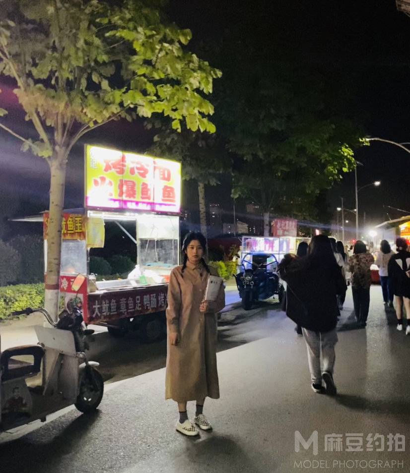 妆容模特