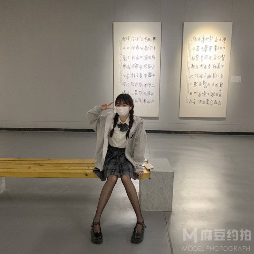 校园模特