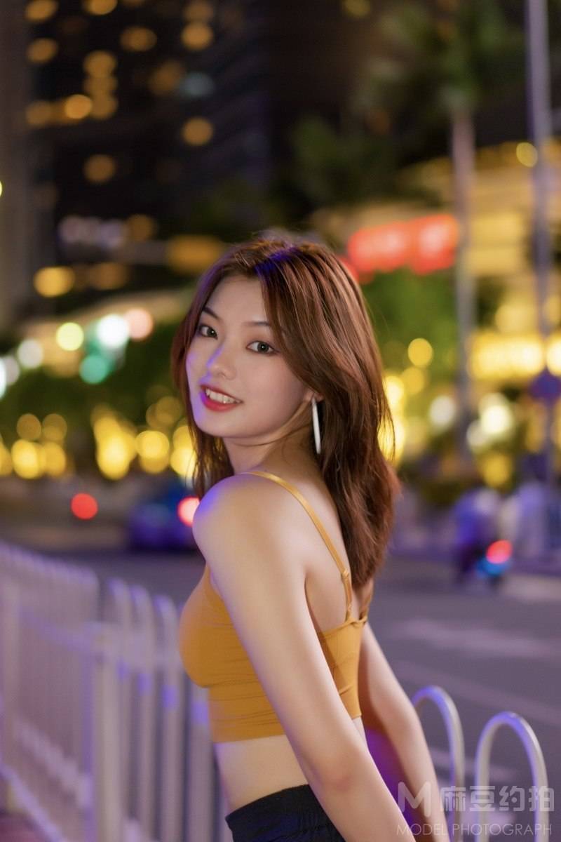 夜景模特