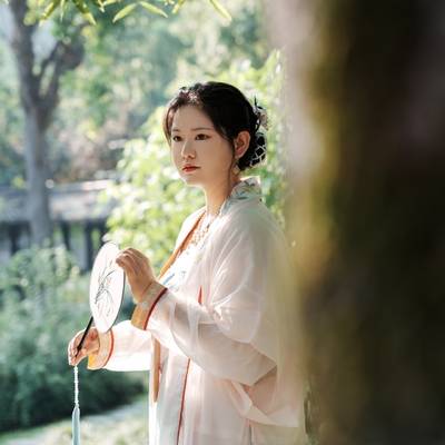 汉服模特