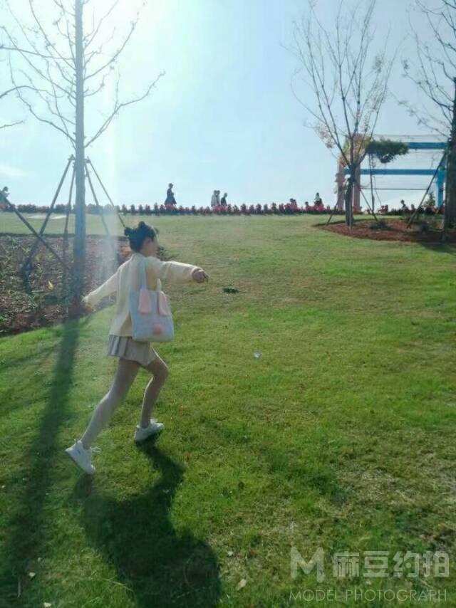 校园模特