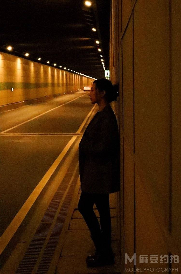 夜景模特