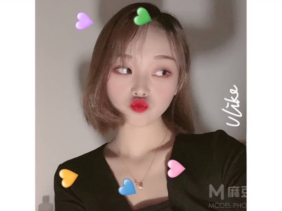 妆容模特