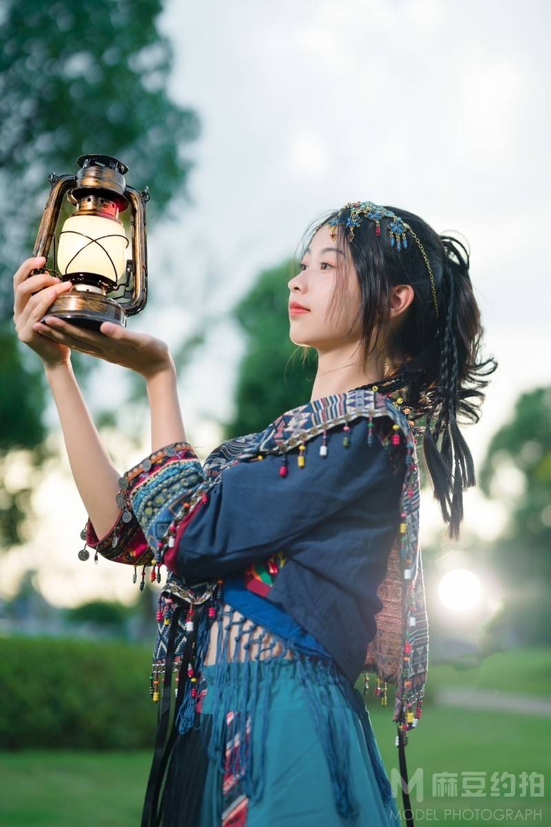汉服模特