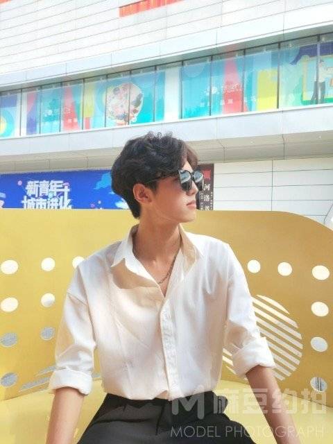 情侣模特
