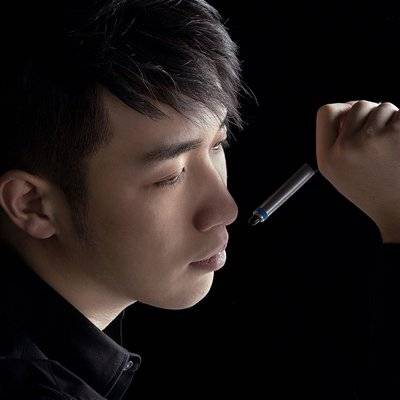 黑白模特