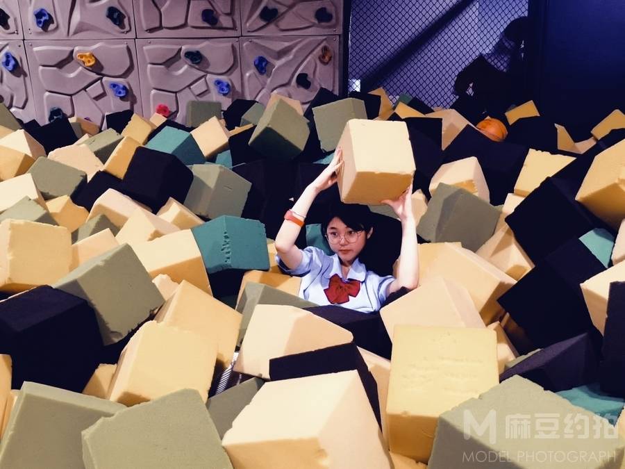 校园模特