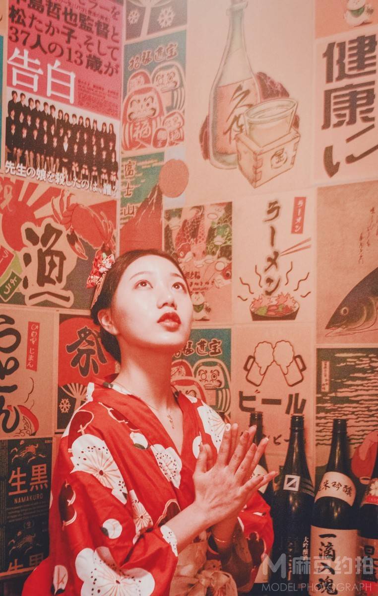 妆容模特