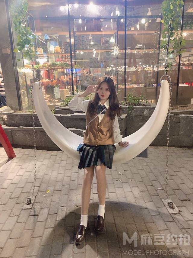 校园模特