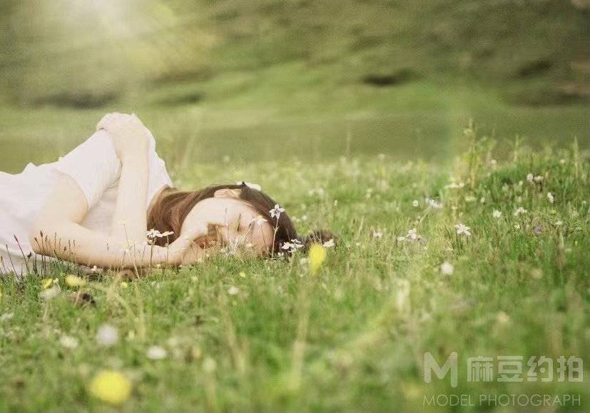 清新模特