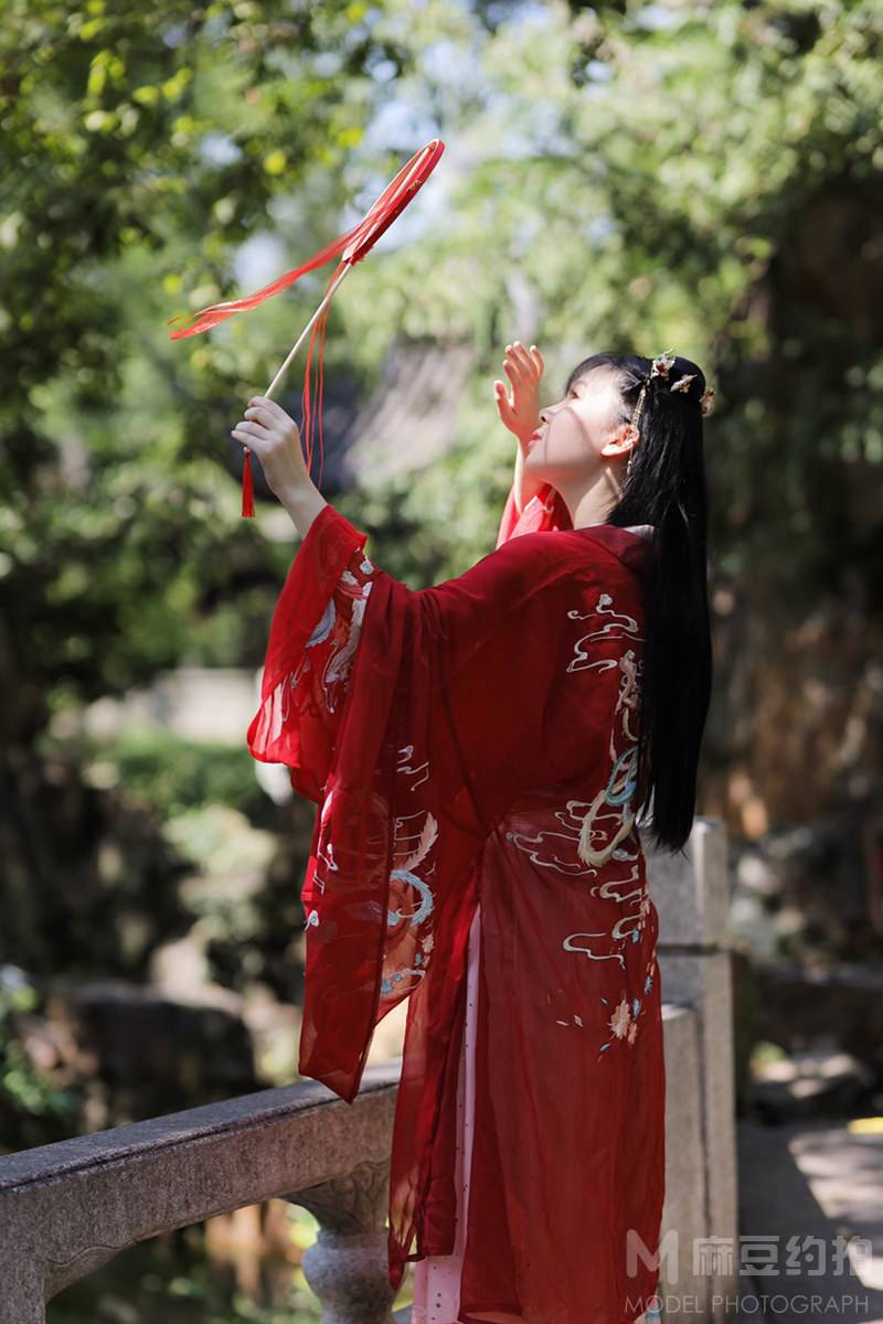 汉服模特