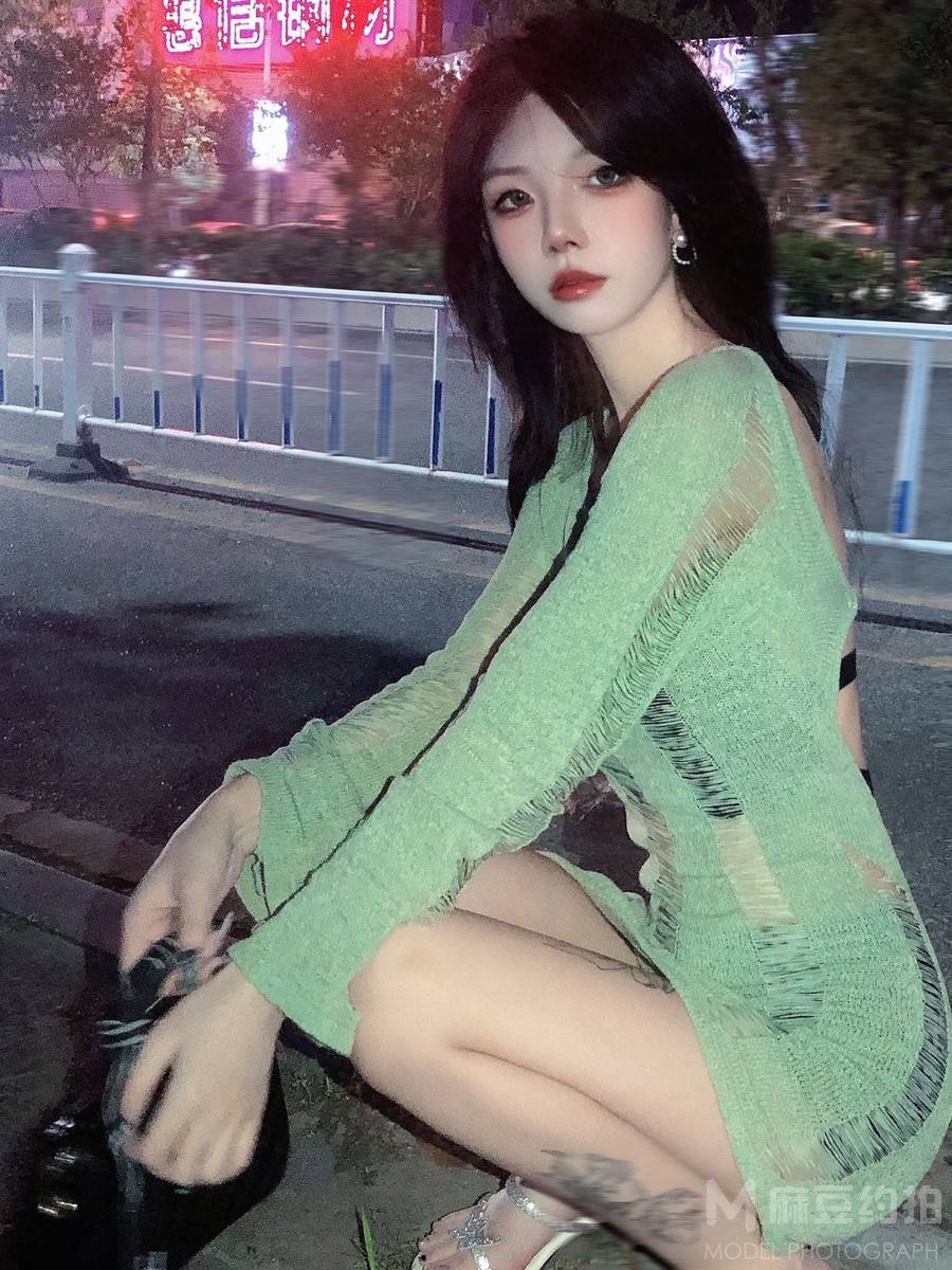 夜景模特