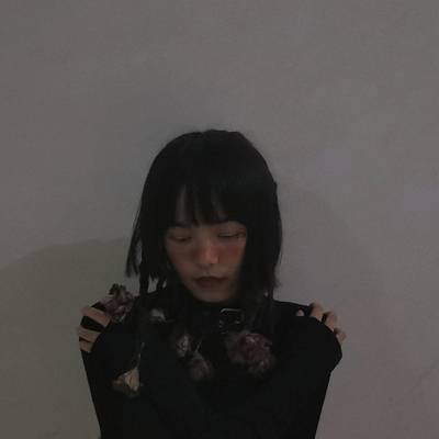 宝丽来模特