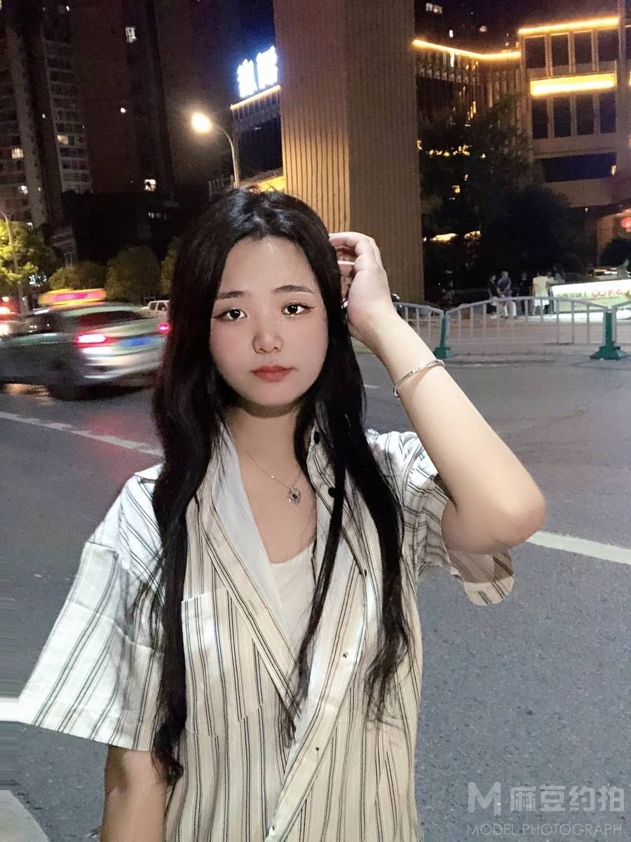 商务模特