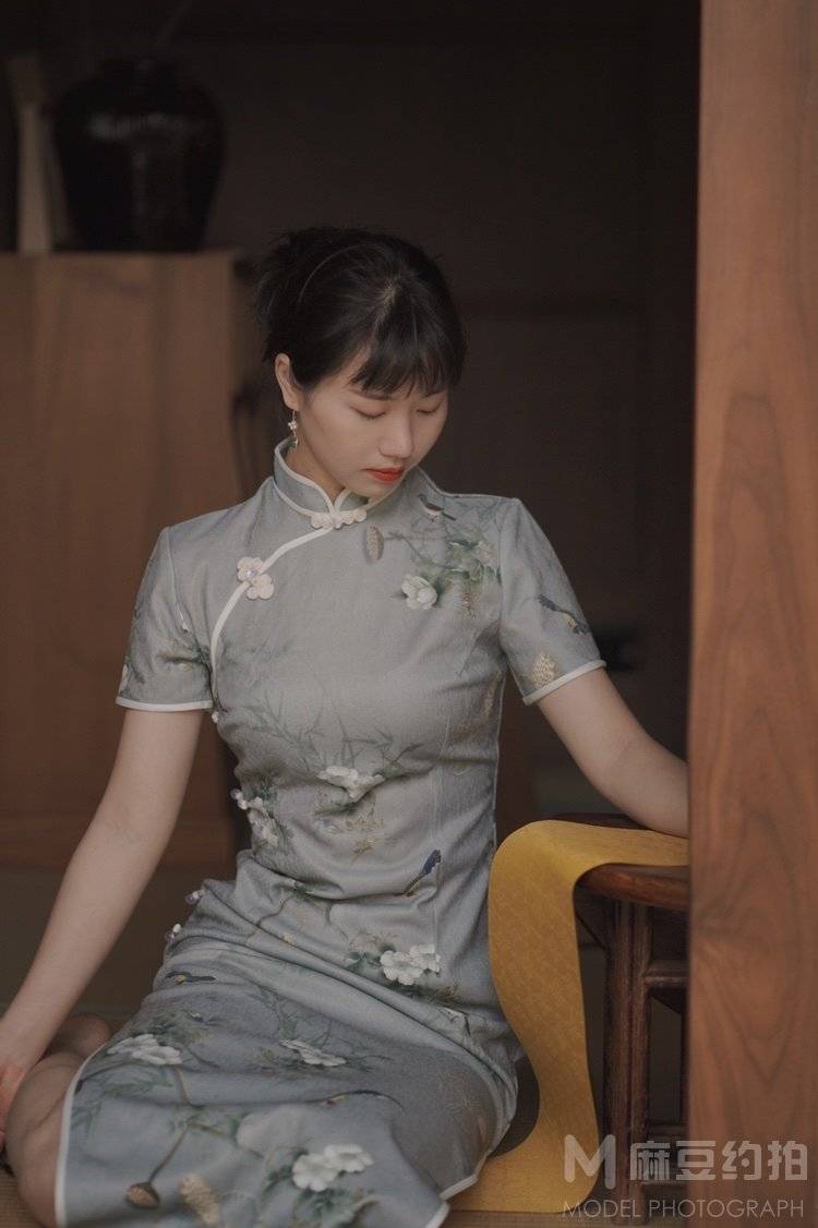 旗袍模特