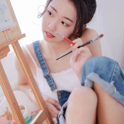 少女模特