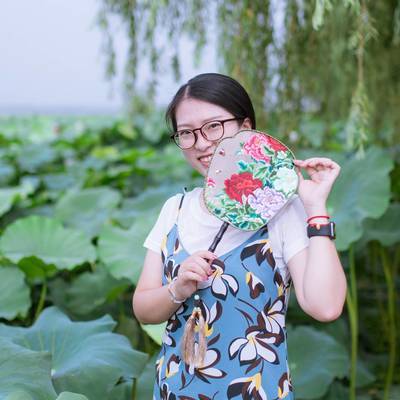 清新模特